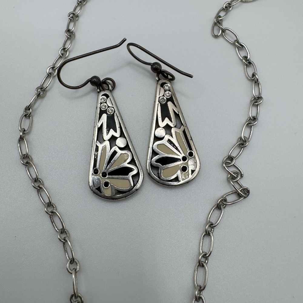 Brighton Silver Floral Cutout Necklace & Earring Set - Picture 6 of 8